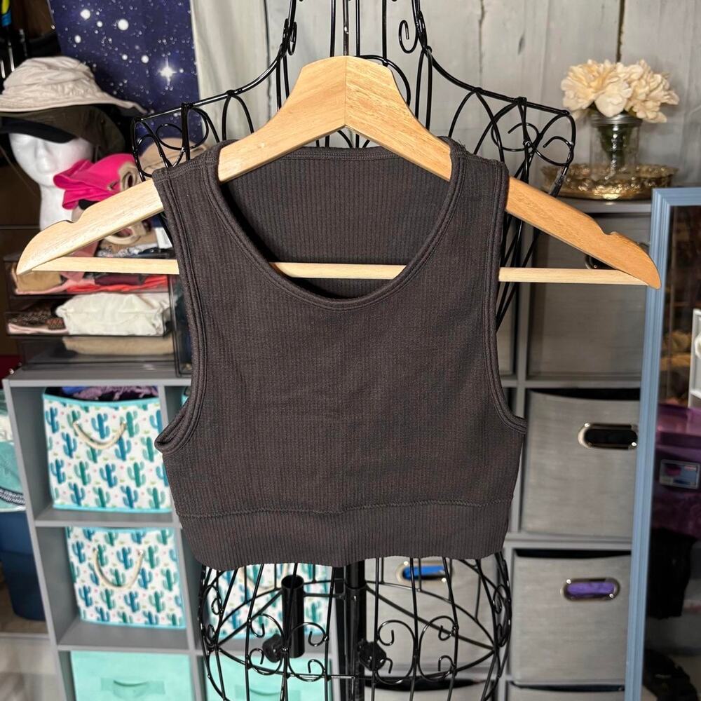SKIMS Seamless Ribbed High Neck Crop Tank Top Dark Brown Espresso Size XXS/XS
